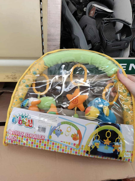 Vežimėlio aksesuaras, arka su žaisliukais