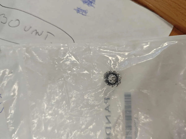 Pandora karoliukas "Birthday" (Sterling silver 925)