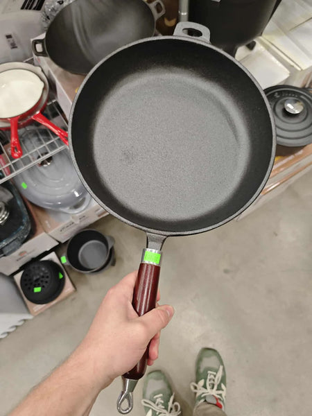 Ketaus keptuvė "KingHoff" (28 cm)