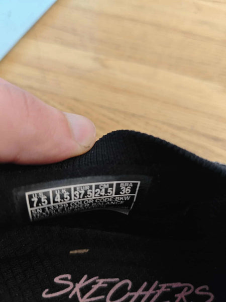 Pilki moteriški laisvalaikio batai Skechers "Stretch-fit" (37.5 dydis)