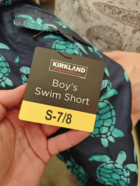 Maudymosi šortai "Kirkland" (Vežliukai) (7-8 metų dydžio)