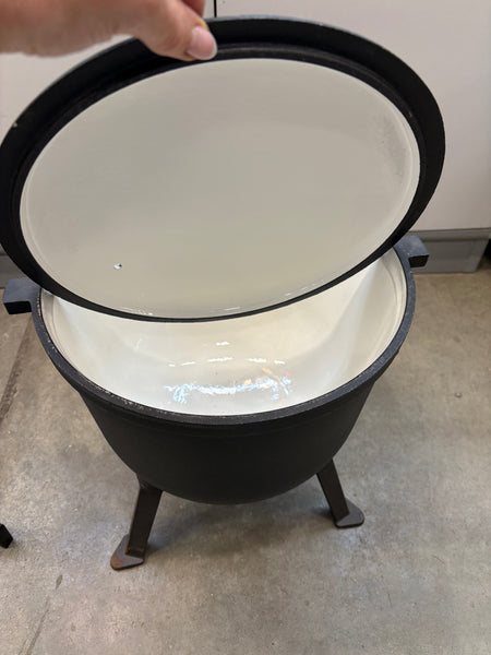 KingHoff Tourist Cast Iron Cauldron, 11L